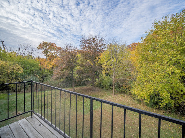 10086 S 84TH Terrace #303, Palos Hills, IL 60465