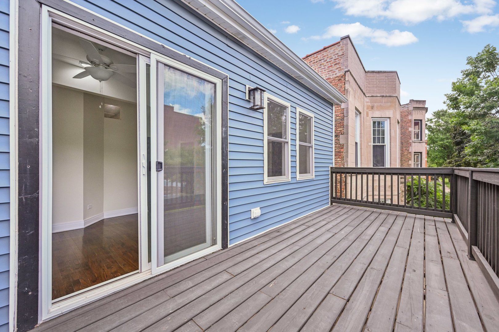 6547 S Langley Avenue, Chicago, IL 60637