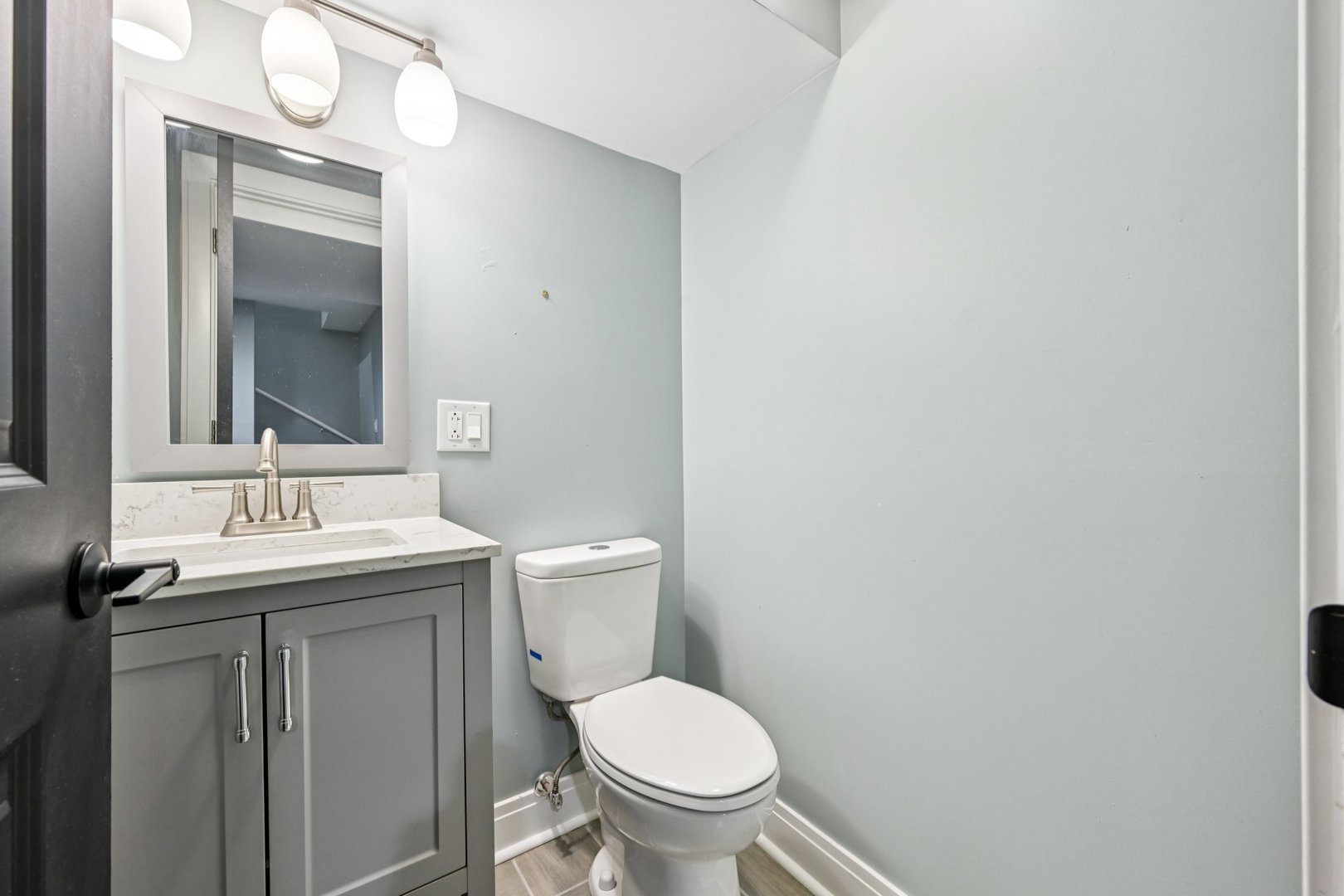 6547 S Langley Avenue, Chicago, IL 60637