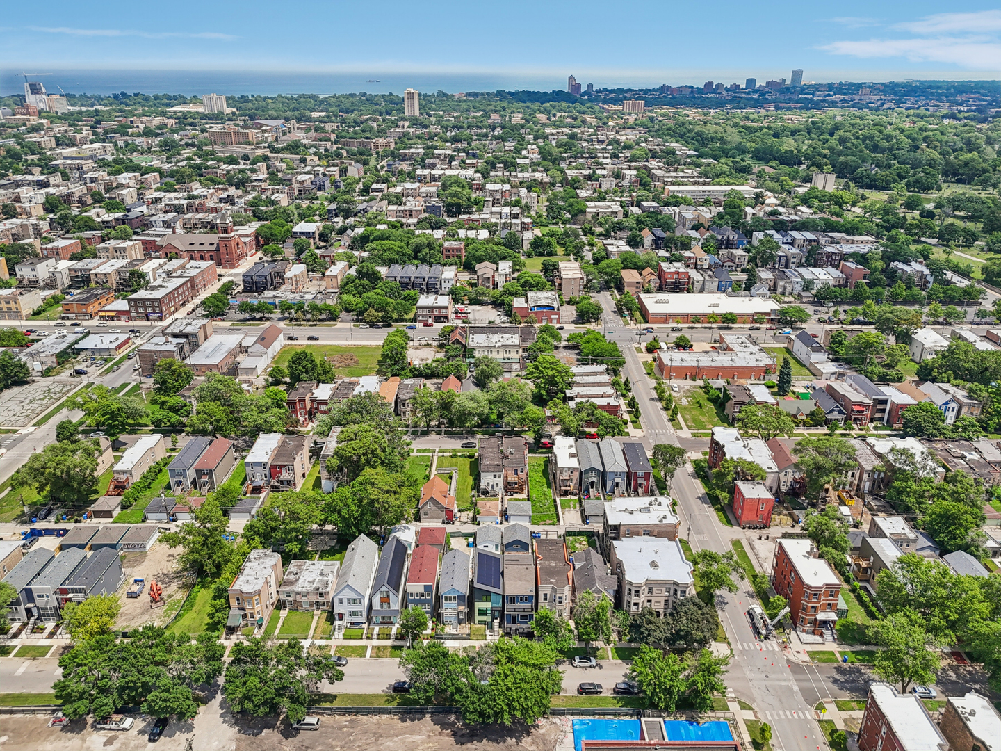 6547 S Langley Avenue, Chicago, IL 60637