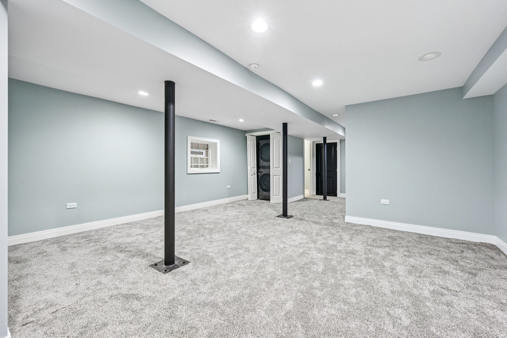 6547 S Langley Avenue, Chicago, IL 60637