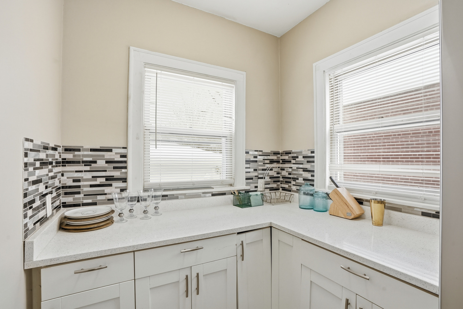 126 Warren Street, Calumet City, IL 60409