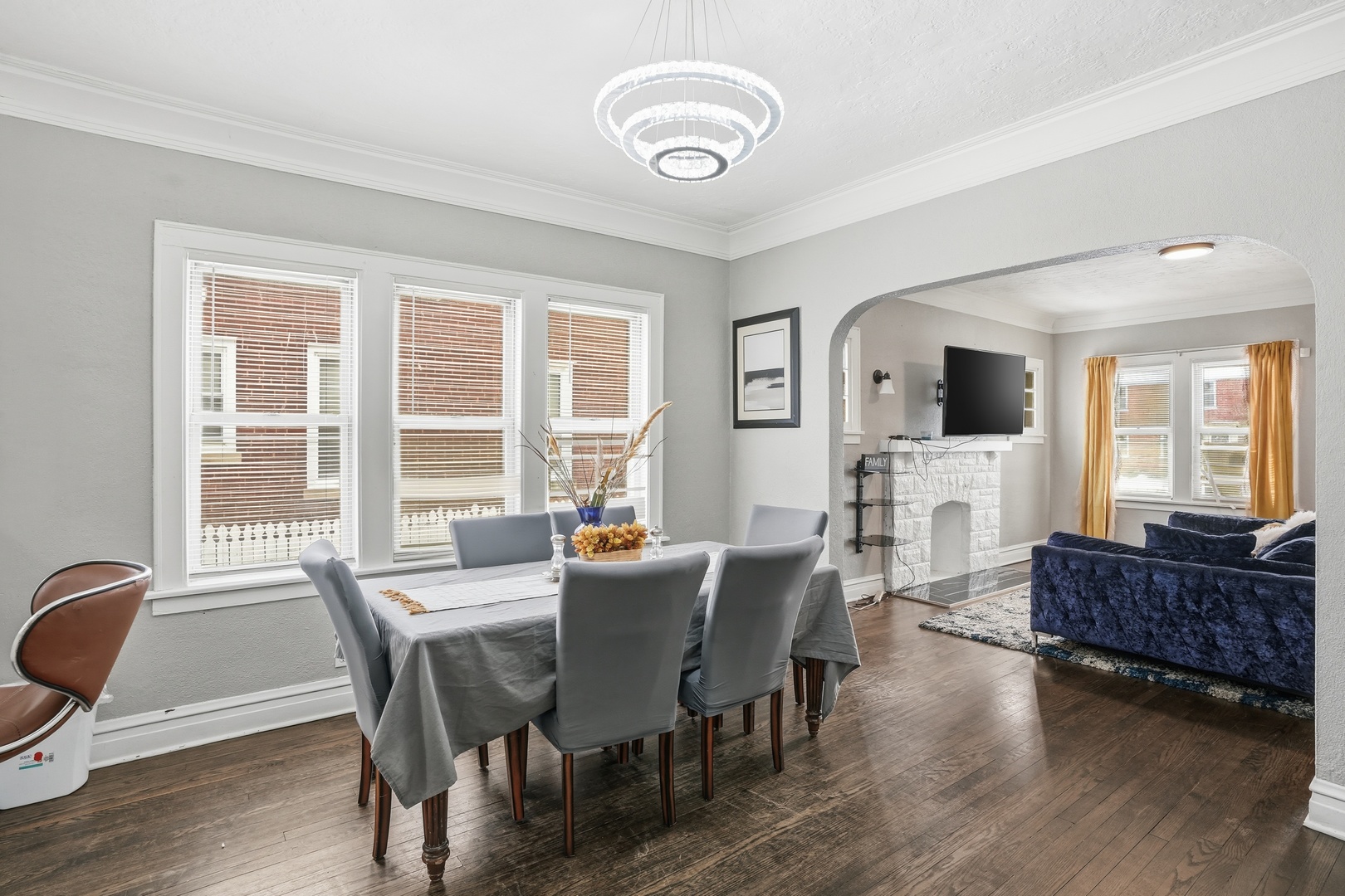 126 Warren Street, Calumet City, IL 60409