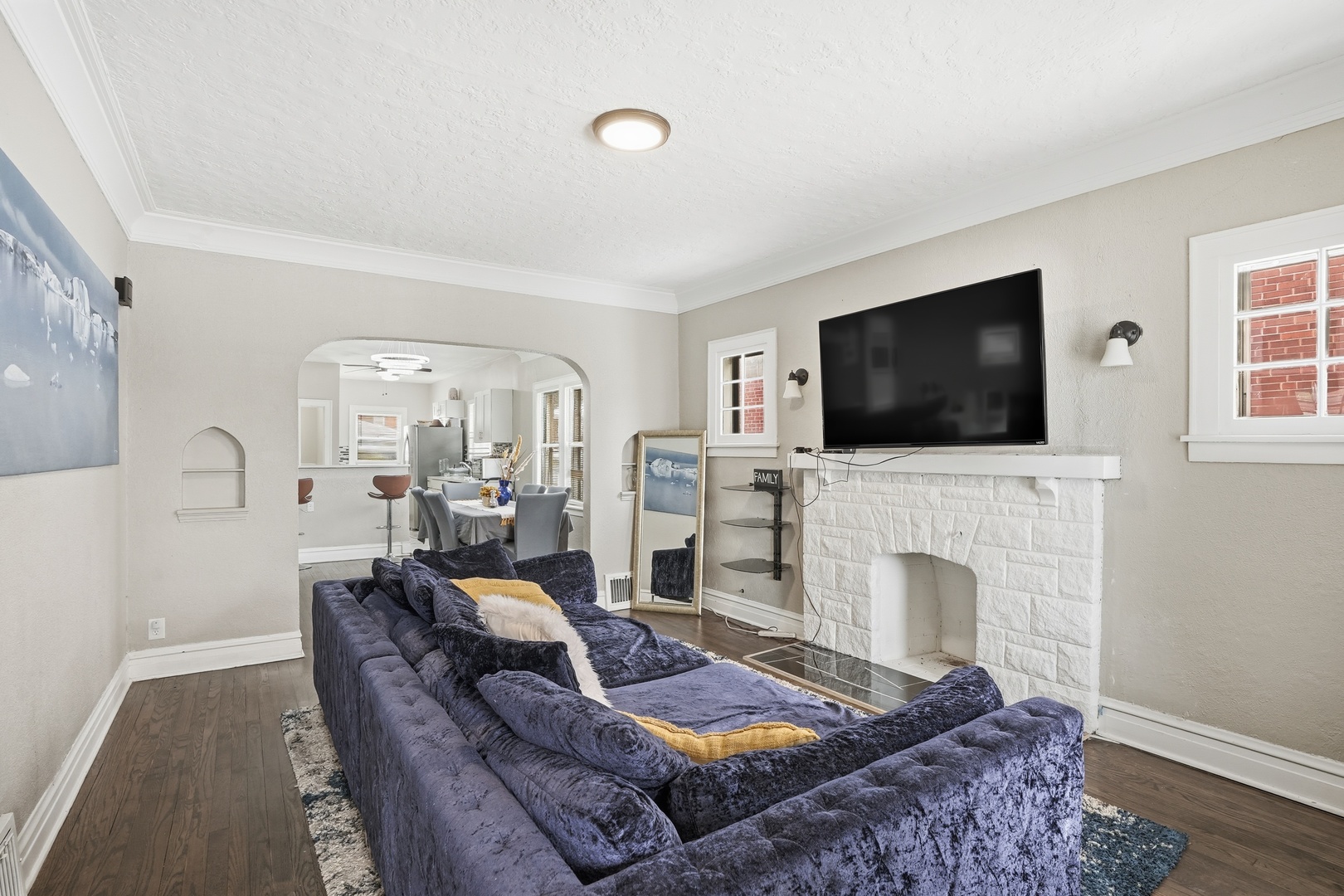 126 Warren Street, Calumet City, IL 60409