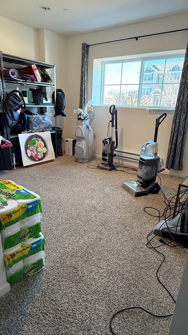 2008 Yellowstone Boulevard #2008, Mundelein, IL 60060