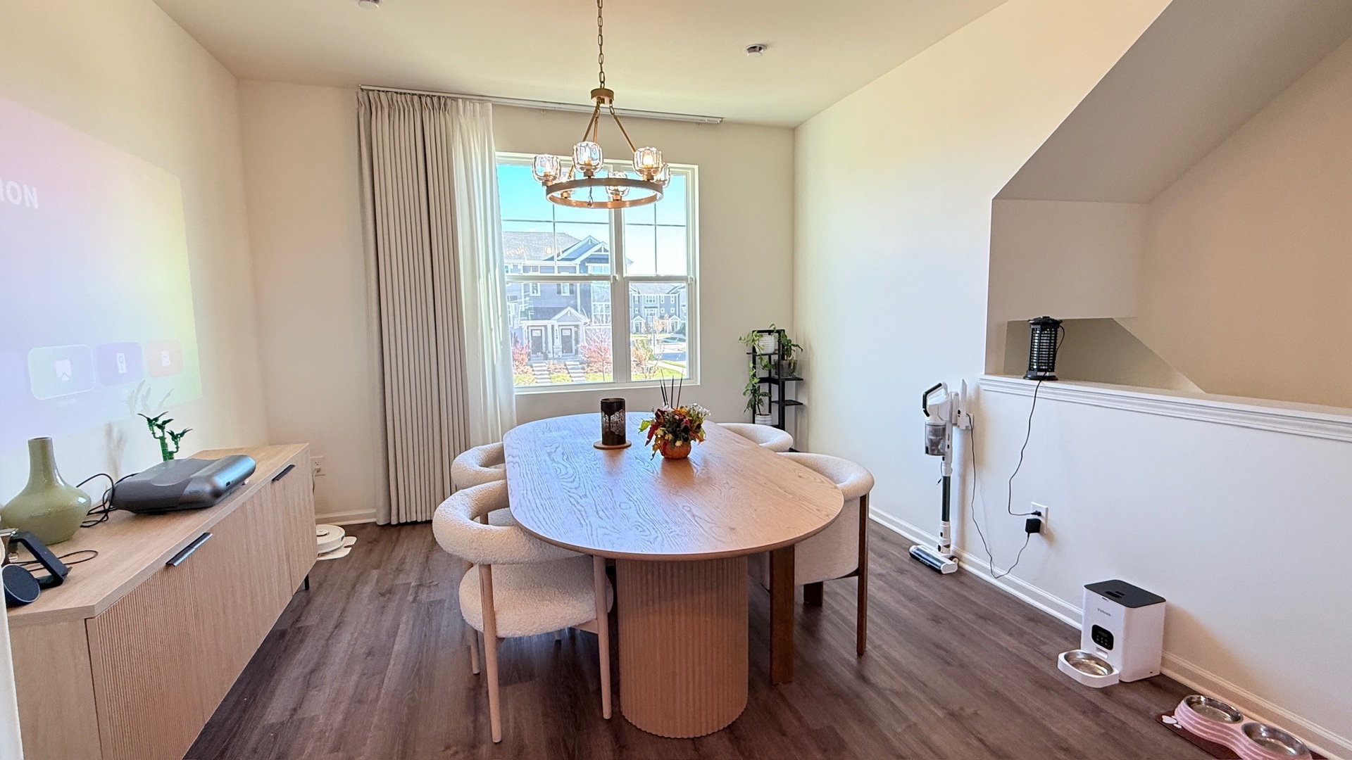 2008 Yellowstone Boulevard #2008, Mundelein, IL 60060