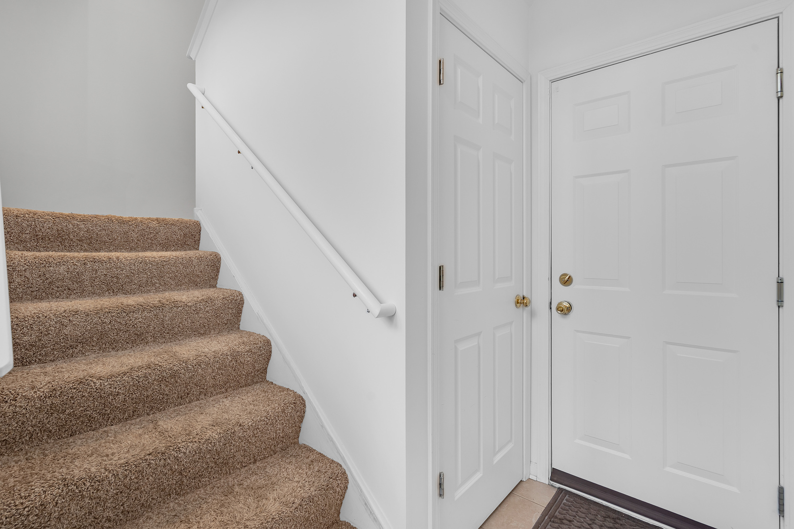 783 N Regis Court, Palatine, IL 60067