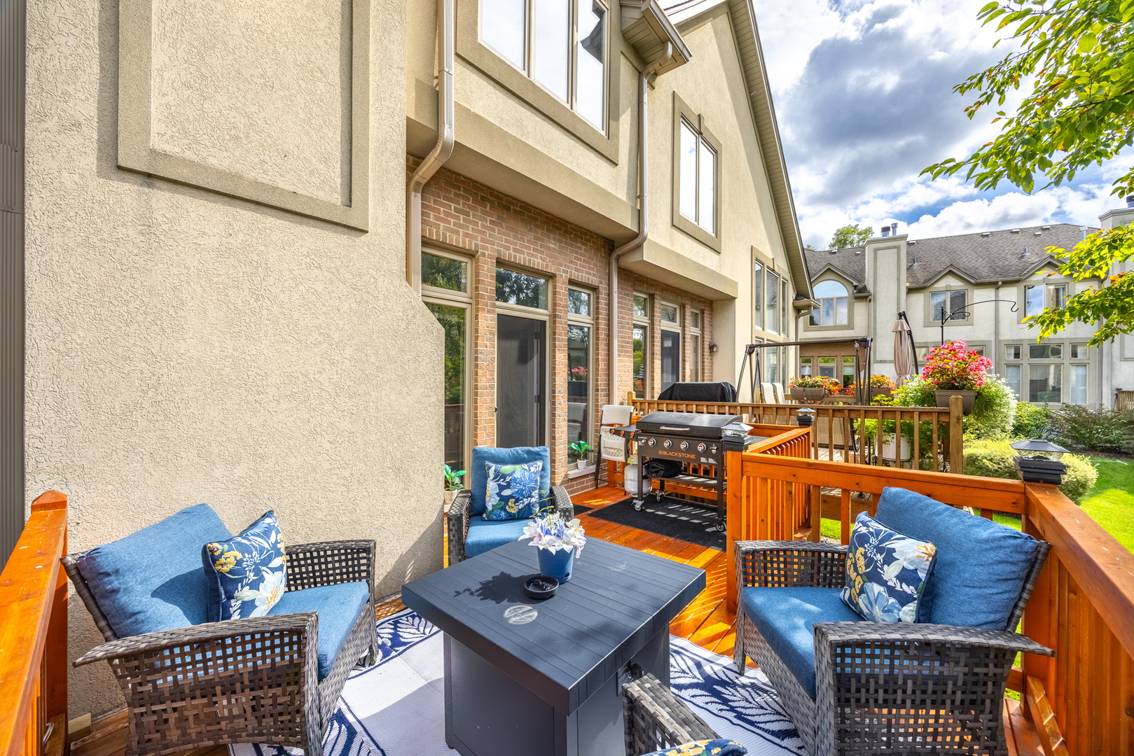 842 N Maple Avenue, Palatine, IL 60067