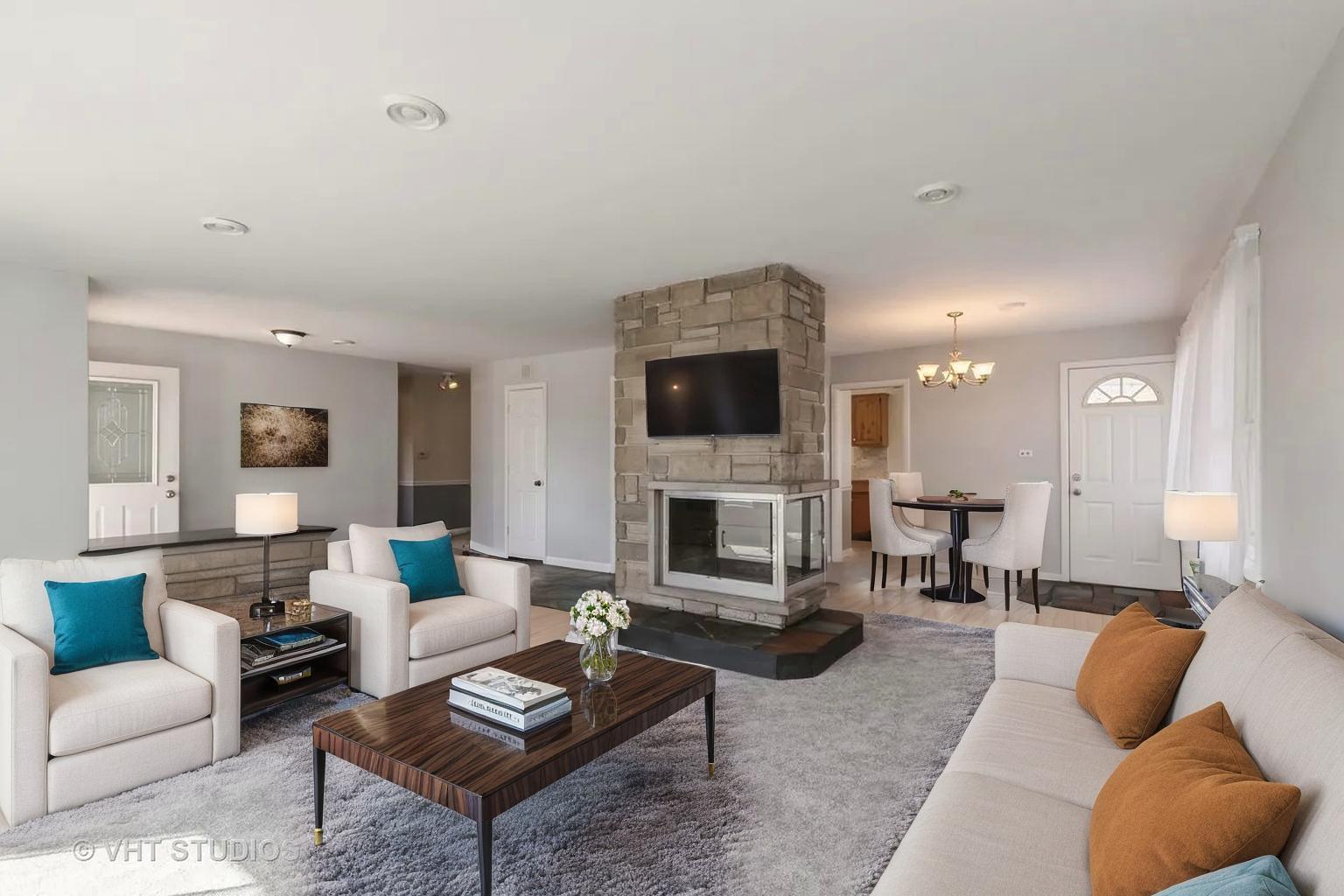 942 Raleigh Road, Mundelein, IL 60060