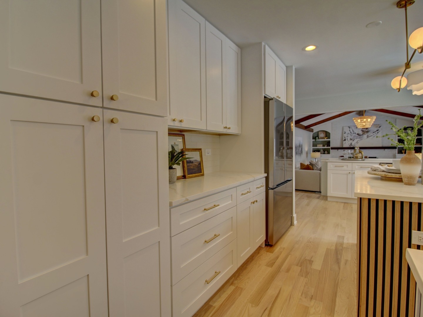 6225 Western Avenue, Willowbrook, IL 60527