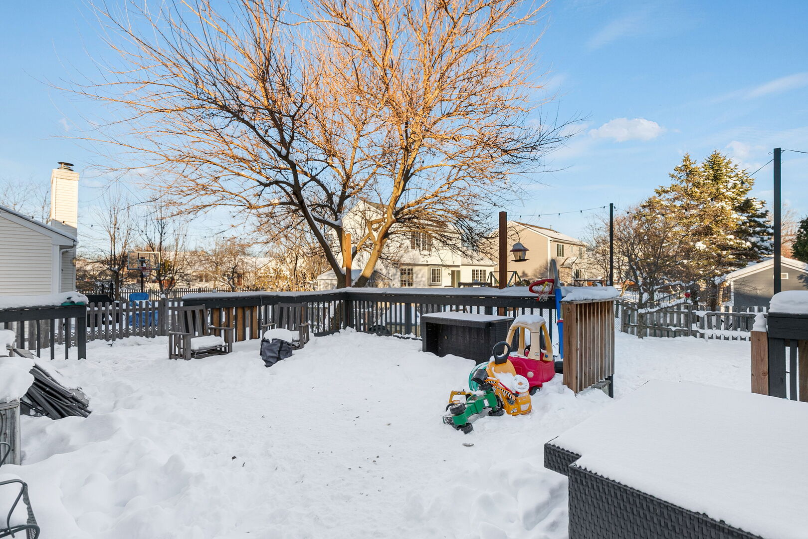 1590 Fairport Drive, Grayslake, IL 60030