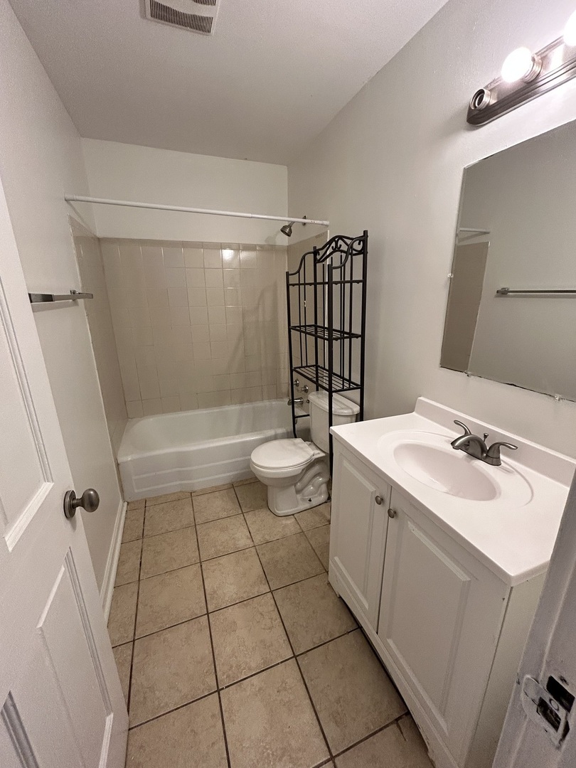 1436 Forest Place, Calumet City, IL 60409