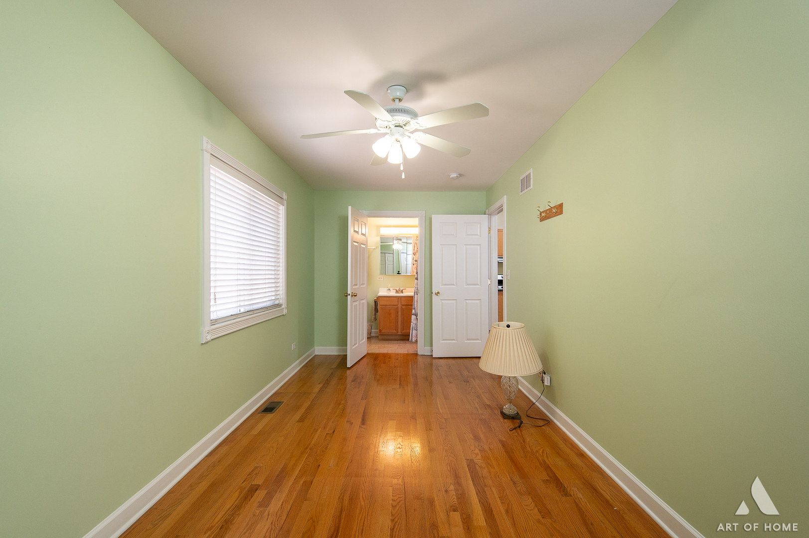 7319 W 58th Place, Summit, IL 60501