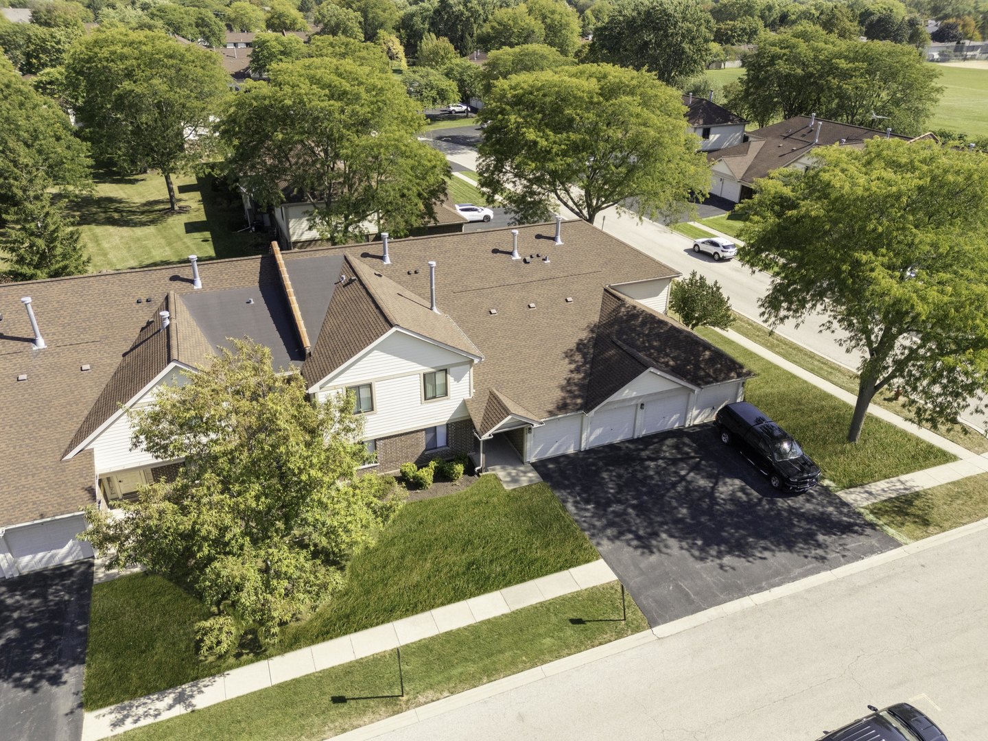 813 E Carriage Lane #5, Palatine, IL 60074