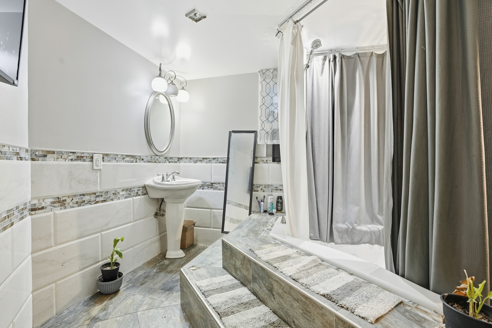 47 W 24th Street, Chicago Heights, IL 60411