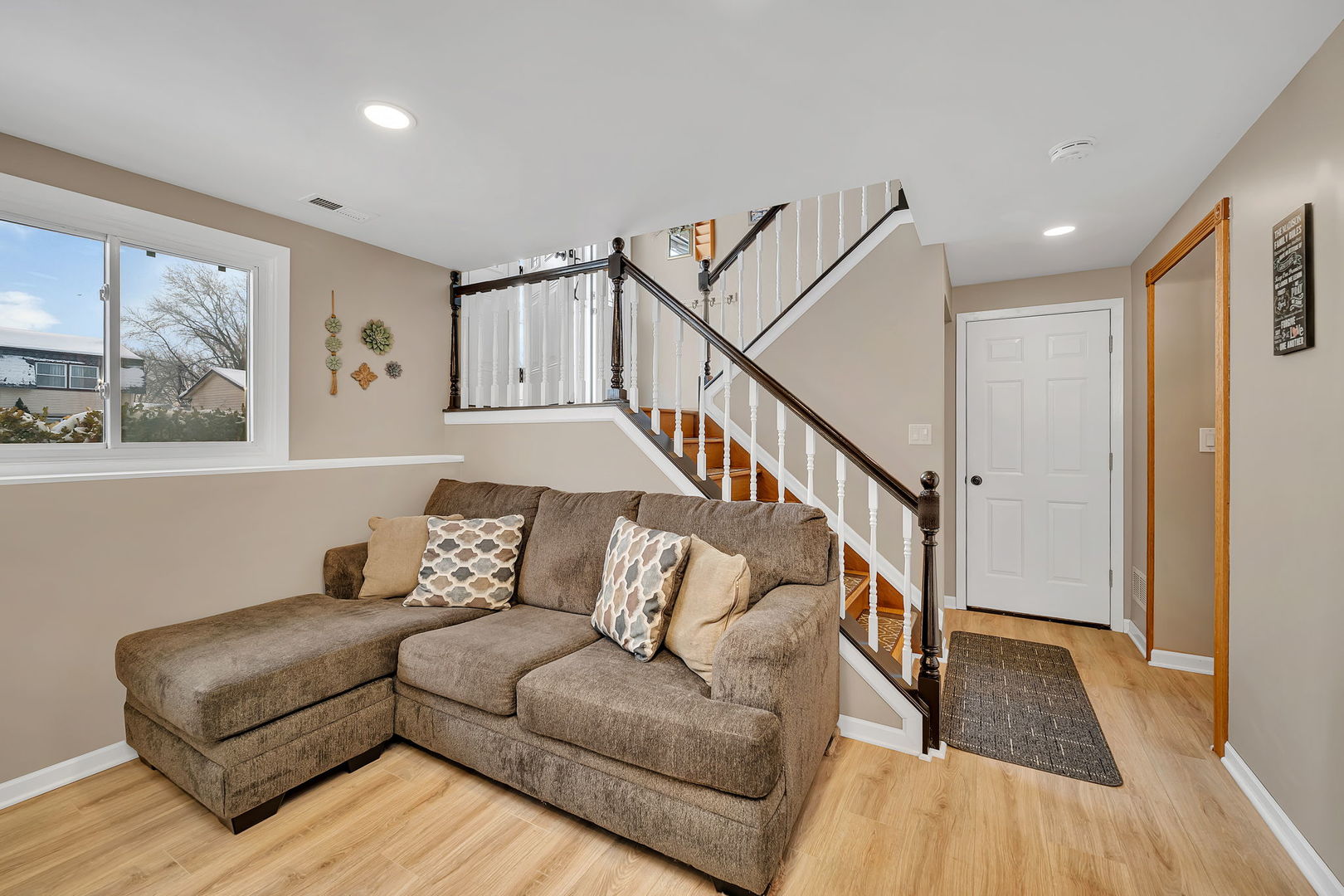 700 Evergreen Court, Romeoville, IL 60446