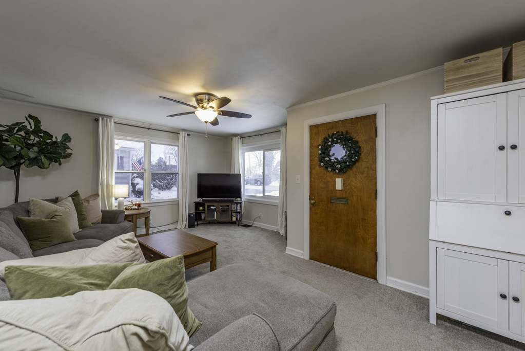 1009 Osmond Avenue, Antioch, IL 60002