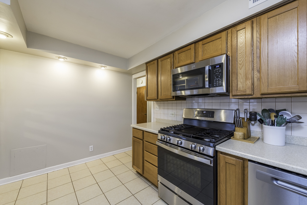 1009 Osmond Avenue, Antioch, IL 60002