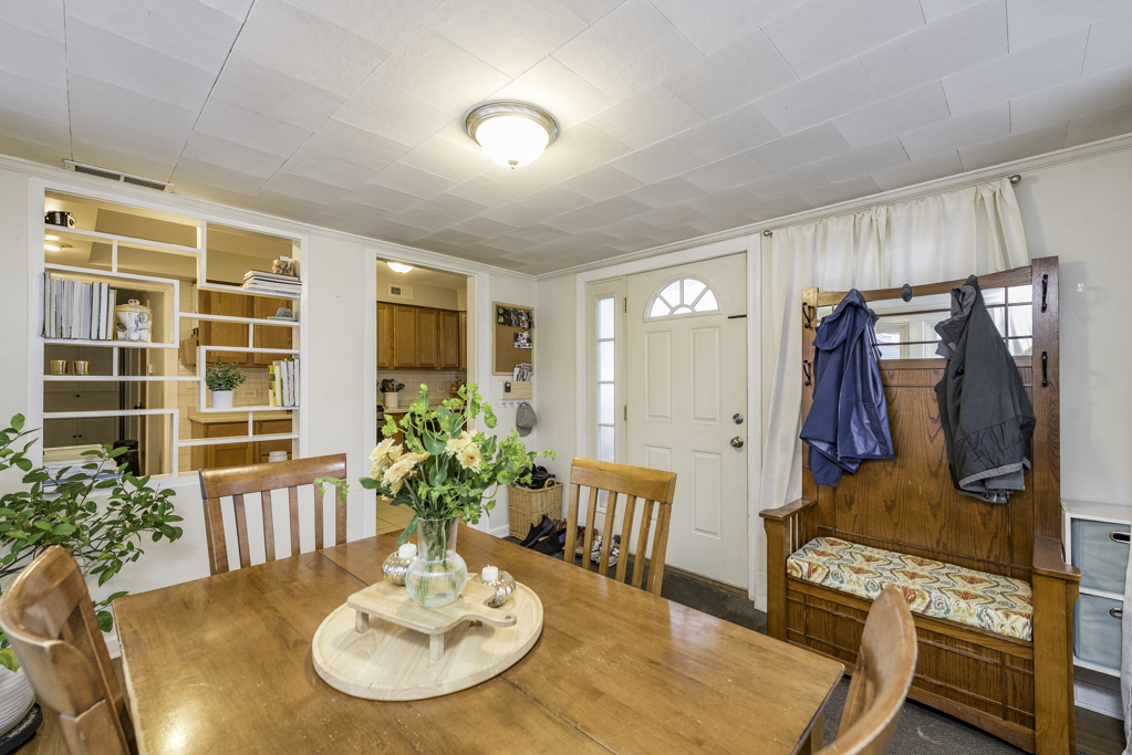 1009 Osmond Avenue, Antioch, IL 60002