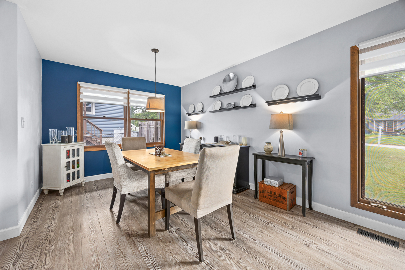 4940 Cornell Avenue, Downers Grove, IL 60515