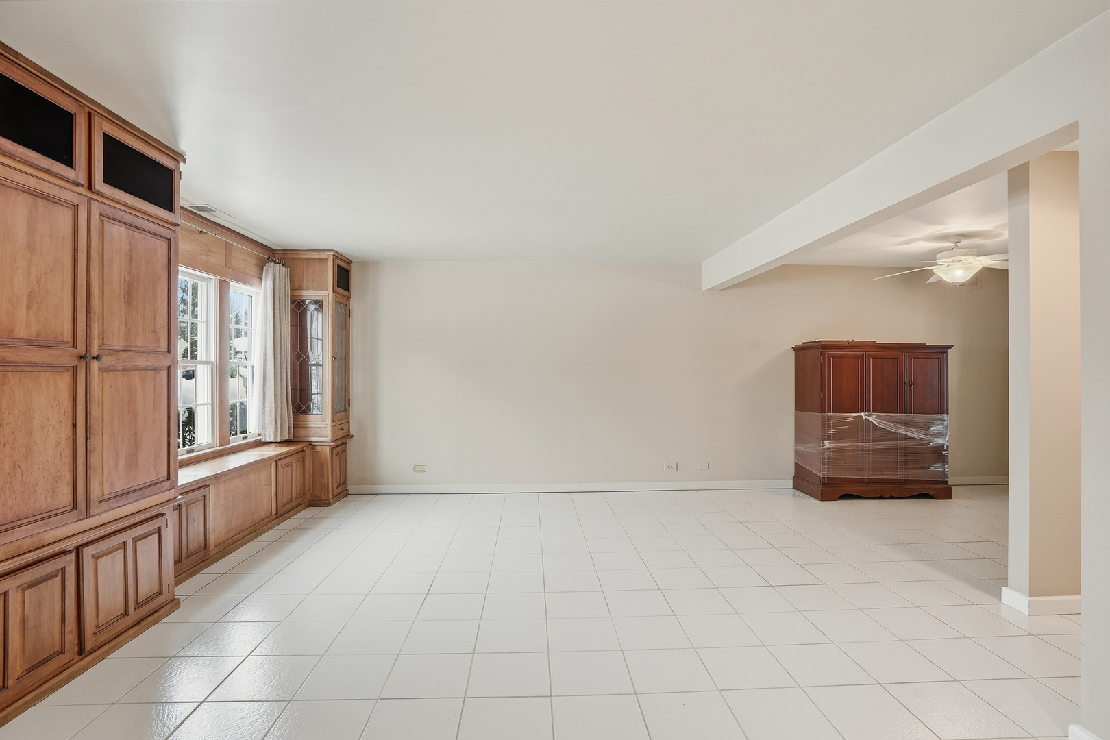 2451 Hawthorne Road, Homewood, IL 60430