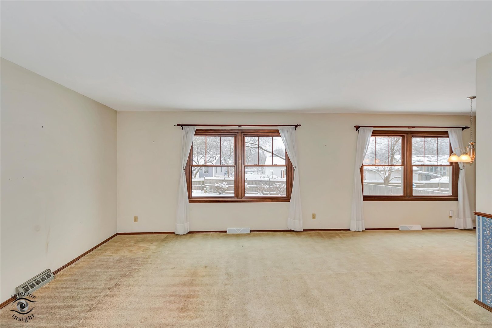 9 Cebold Drive, Montgomery, IL 60538