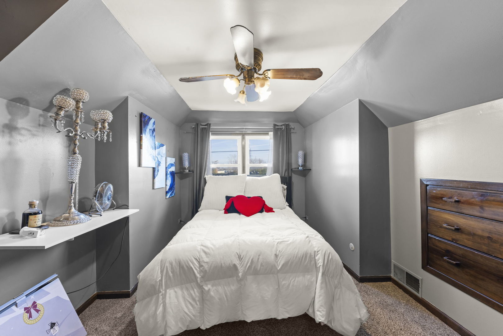 8440 Joliet Road, McCook, IL 60525