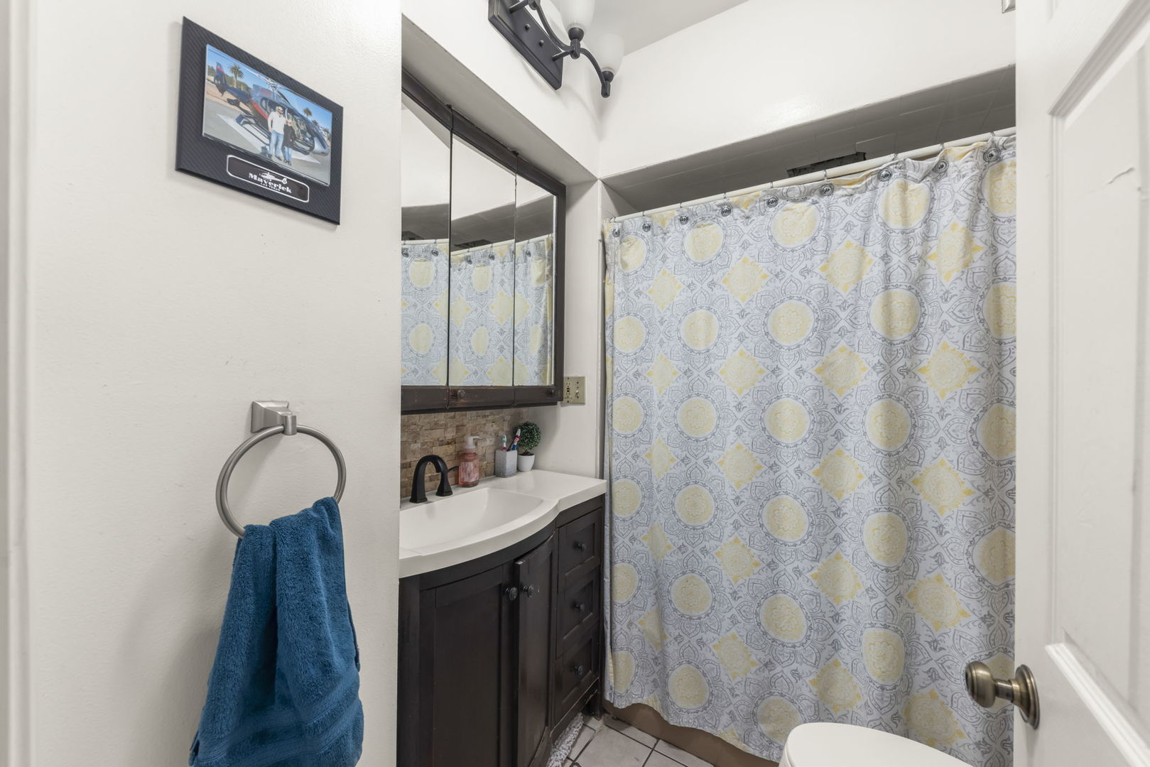 8440 Joliet Road, McCook, IL 60525