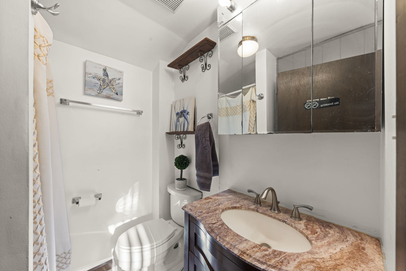 8440 Joliet Road, McCook, IL 60525