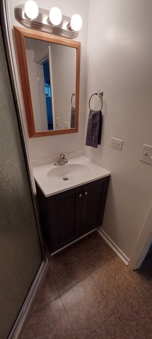 2114 Enoch Avenue #1, Zion, IL 60099