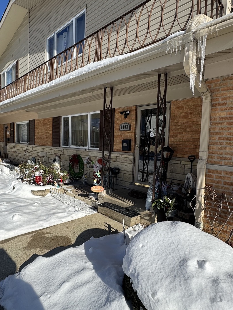 7002 W Carol Avenue, Niles, IL 60714