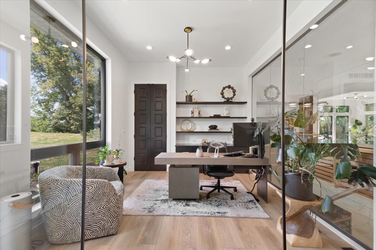 815 N English Settlement Avenue, Burlington, WI 53105