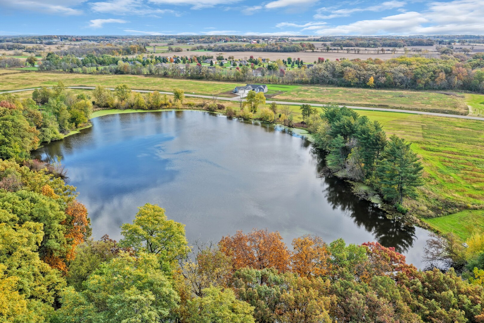 815 N English Settlement Avenue, Burlington, WI 53105