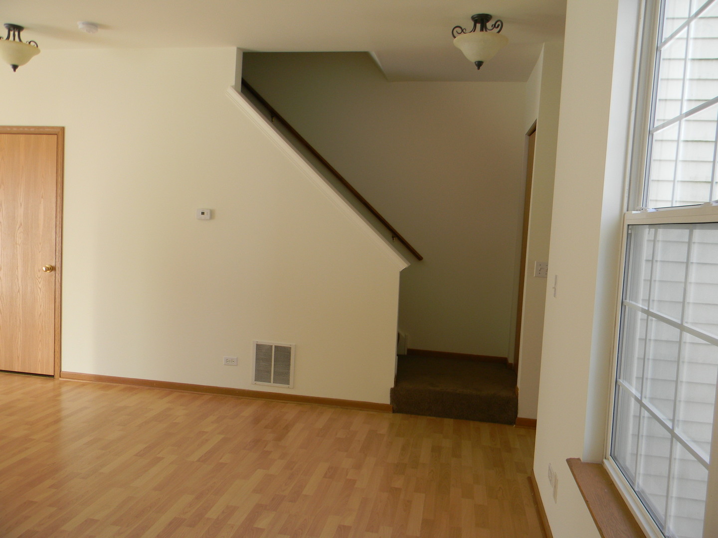 1542 Sauganash Court, Gurnee, IL 60031