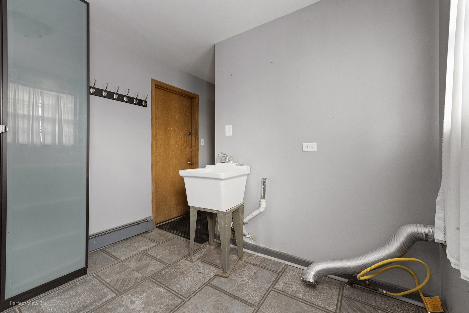 10900 S RUTHERFORD Avenue, Worth, IL 60482