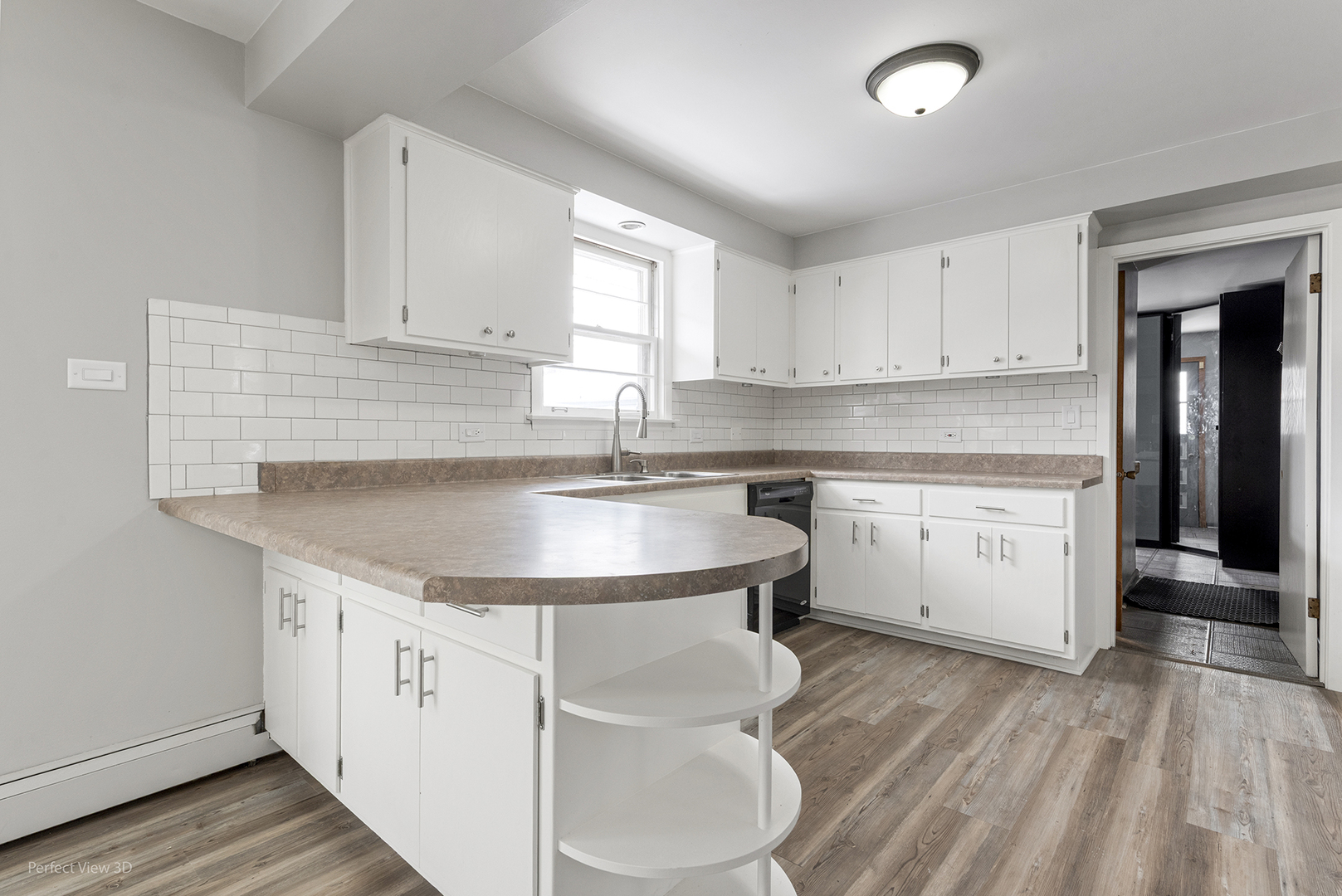 10900 S RUTHERFORD Avenue, Worth, IL 60482