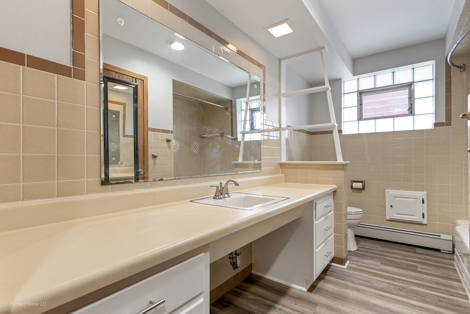 10900 S RUTHERFORD Avenue, Worth, IL 60482