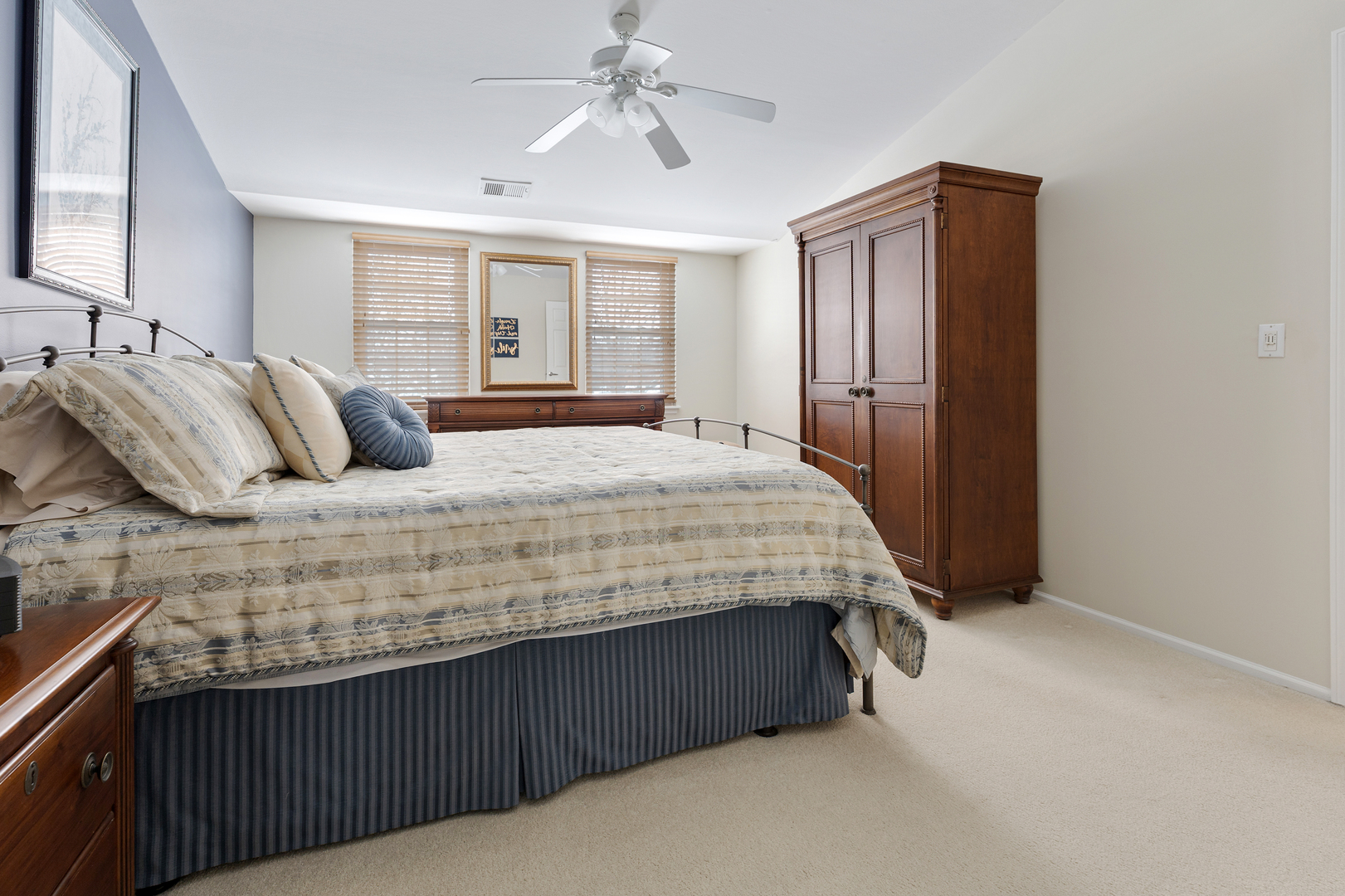 1600 Brittany Court #C2, Wheeling, IL 60090