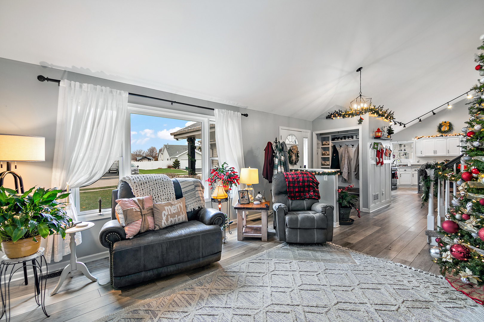 1472 W Cap Circle, Bourbonnais, IL 60914