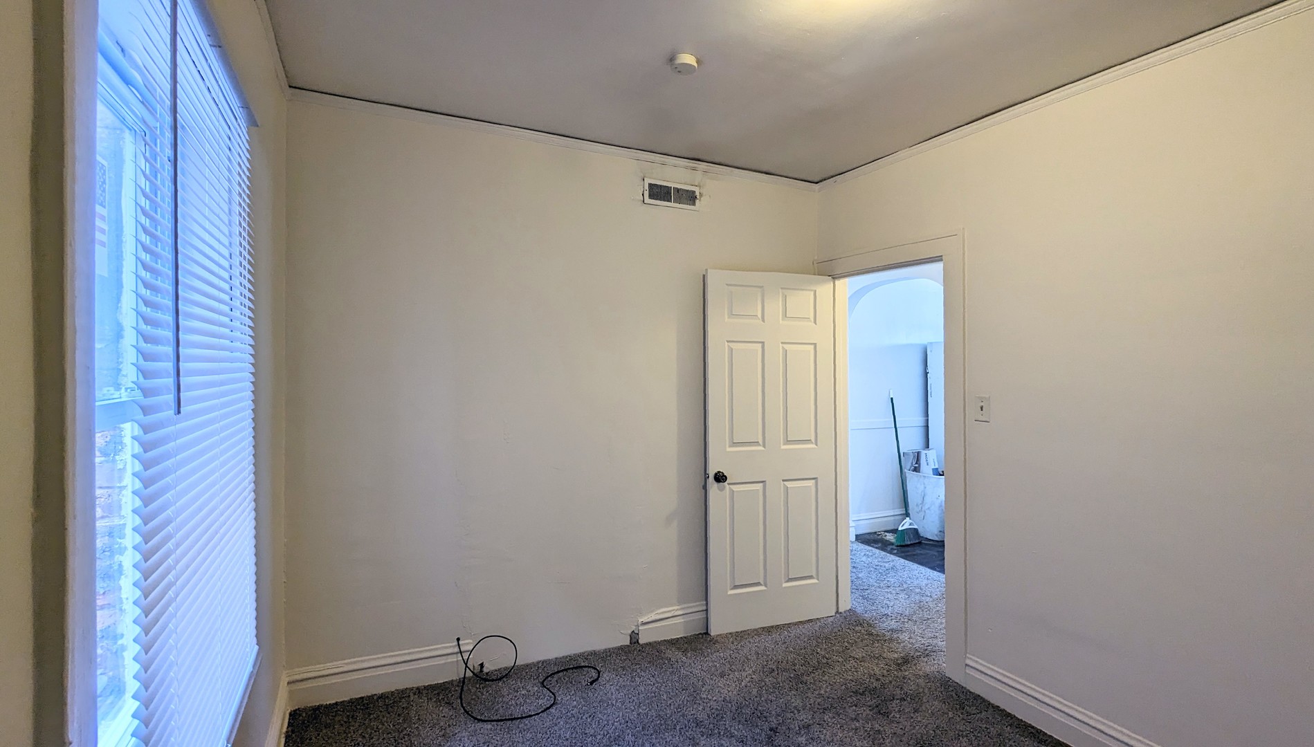 825 W Jefferson Street #2, Joliet, IL 60435