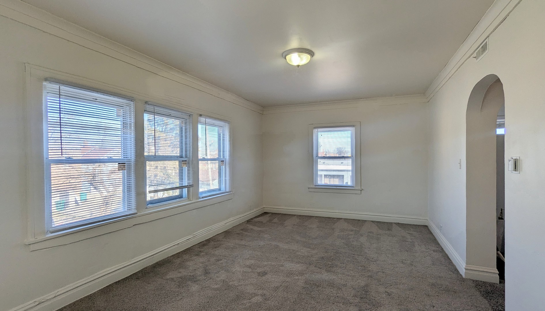 825 W Jefferson Street #2, Joliet, IL 60435