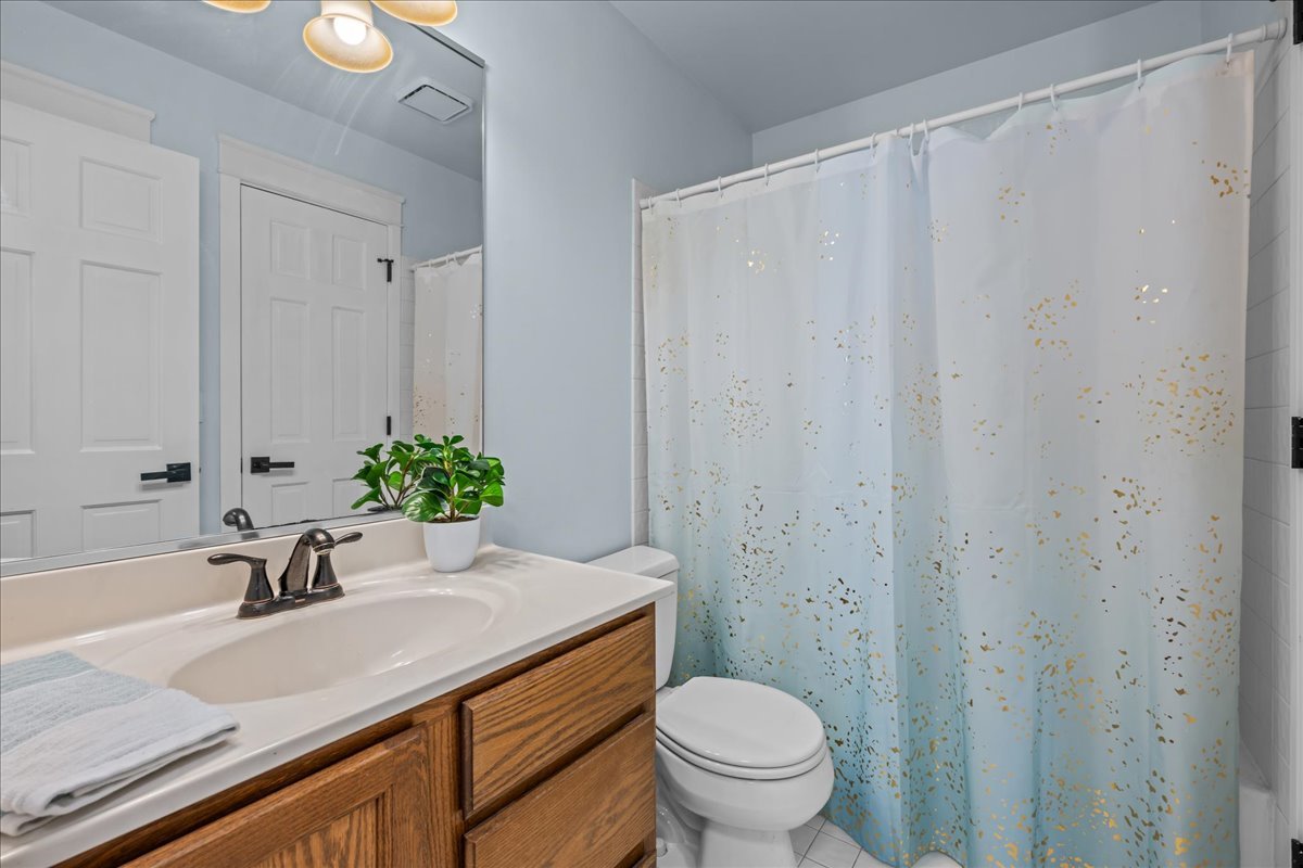 231 Sedgewick Circle, St. Charles, IL 60174