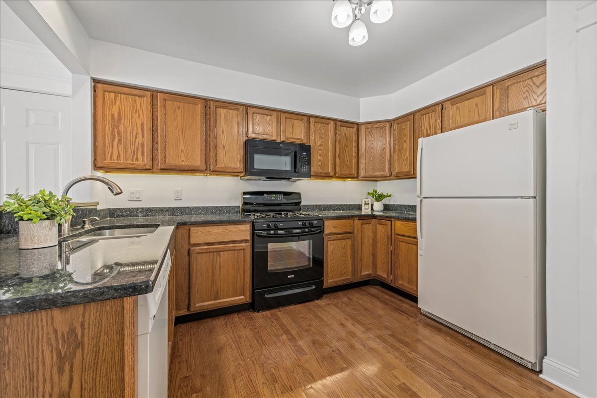 231 Sedgewick Circle, St. Charles, IL 60174