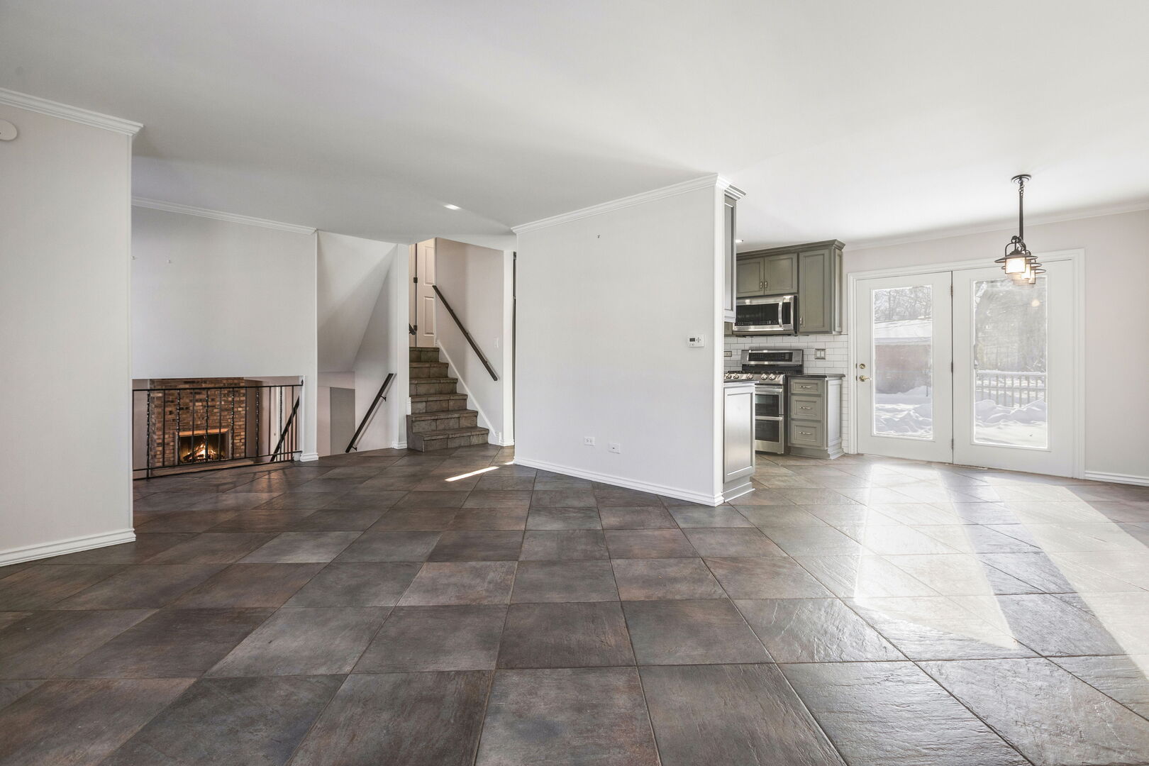 28 E 55th Street, Hinsdale, IL 60521