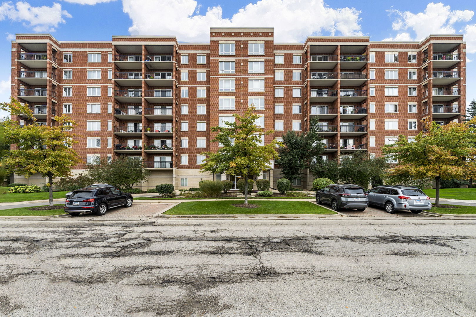 5555 N CUMBERLAND Avenue #509, Chicago, IL 60656