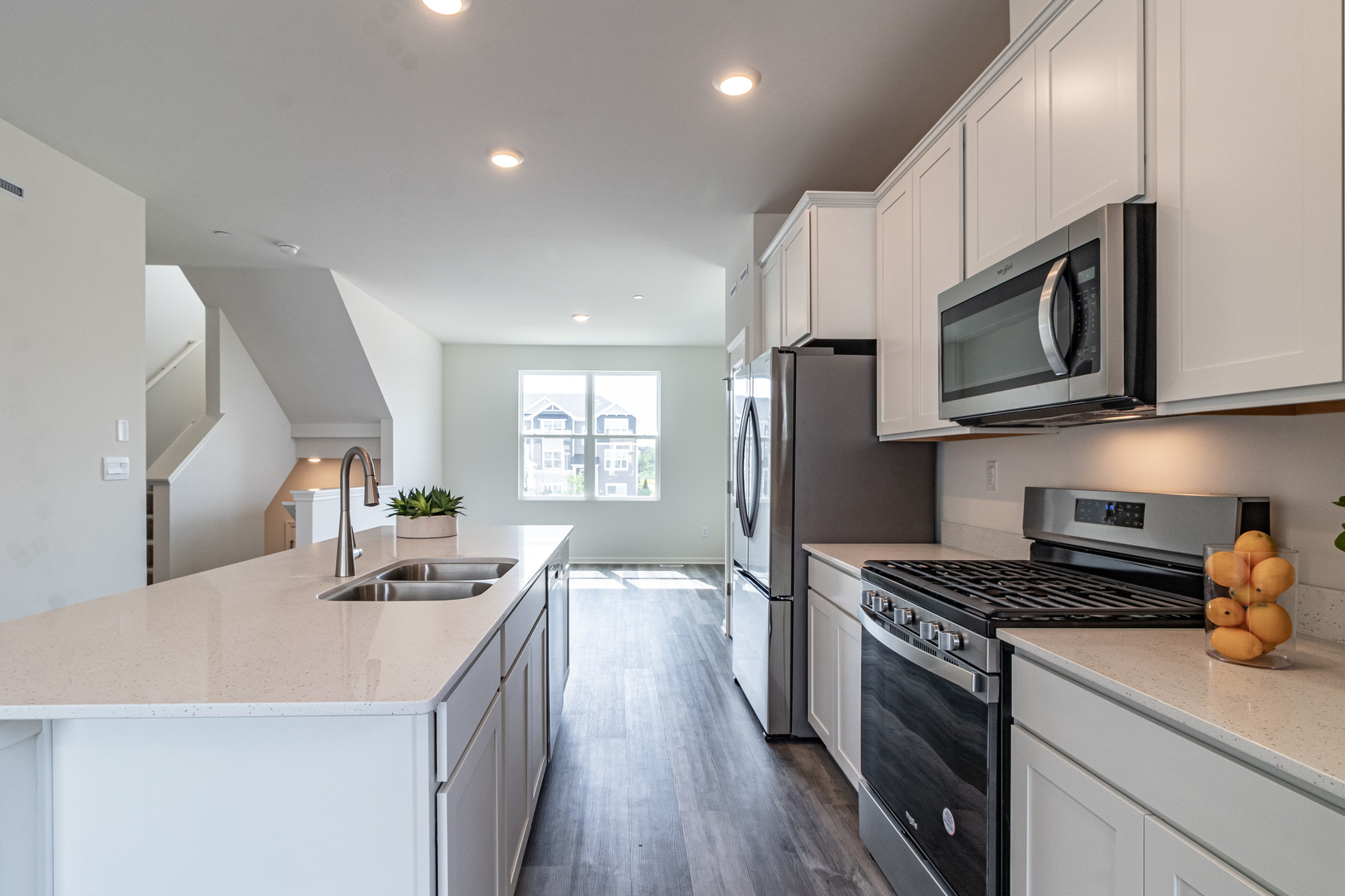 2111 Yellowstone Boulevard #2111, Mundelein, IL 60060