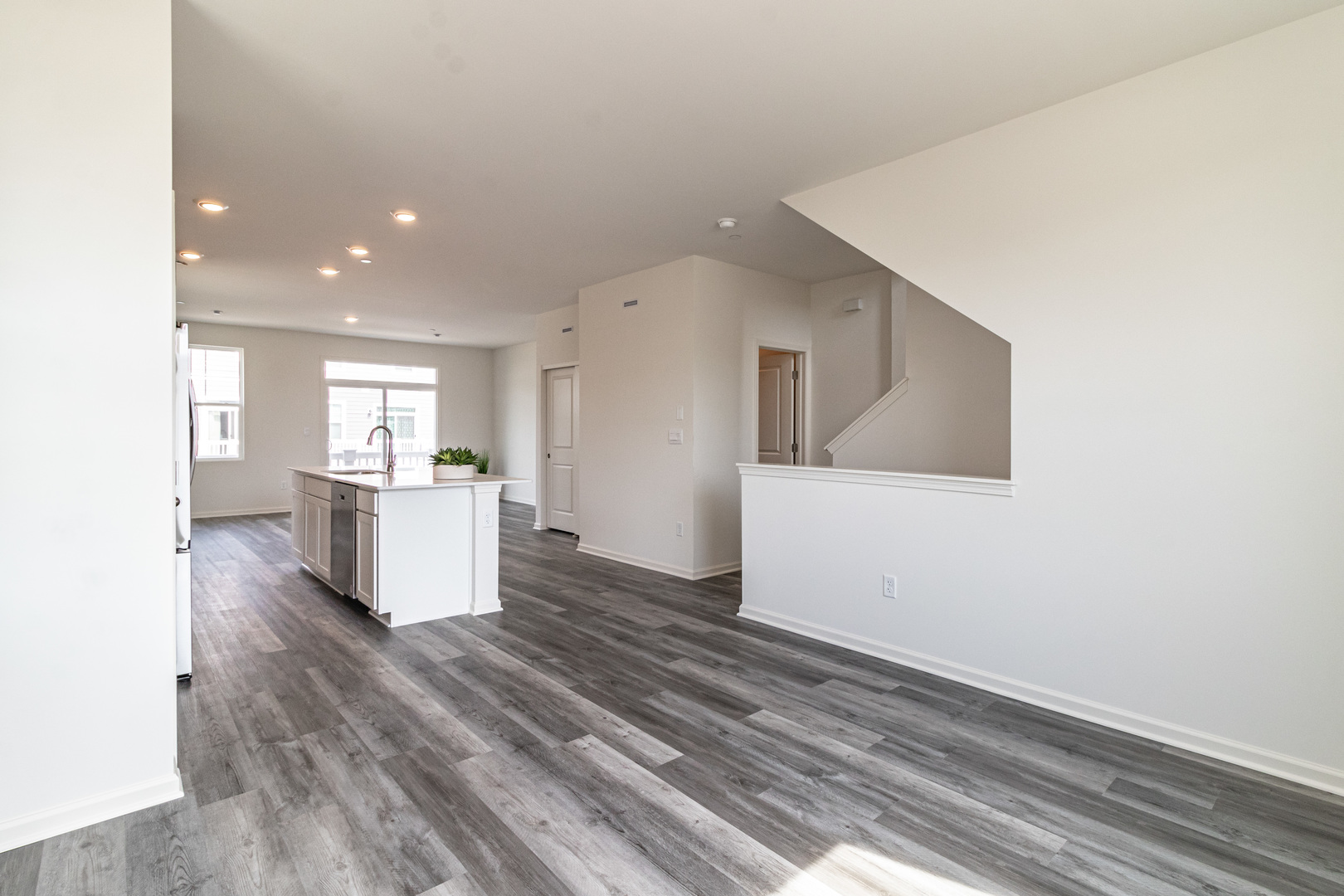 2111 Yellowstone Boulevard #2111, Mundelein, IL 60060