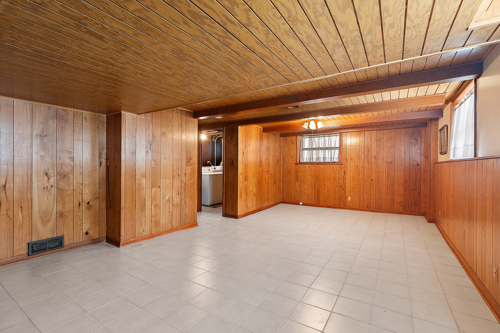 168 W Normandy Drive, Chicago Heights, IL 60411