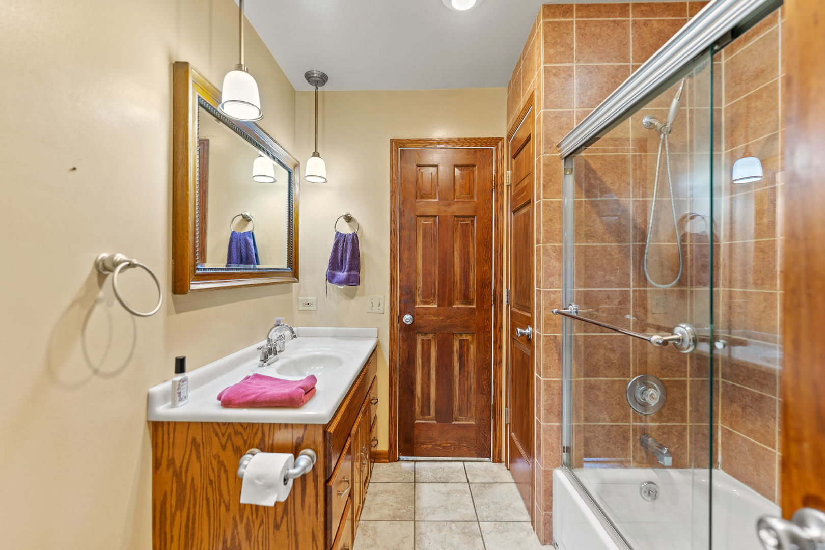 616 S Ahrens Avenue, Lombard, IL 60148