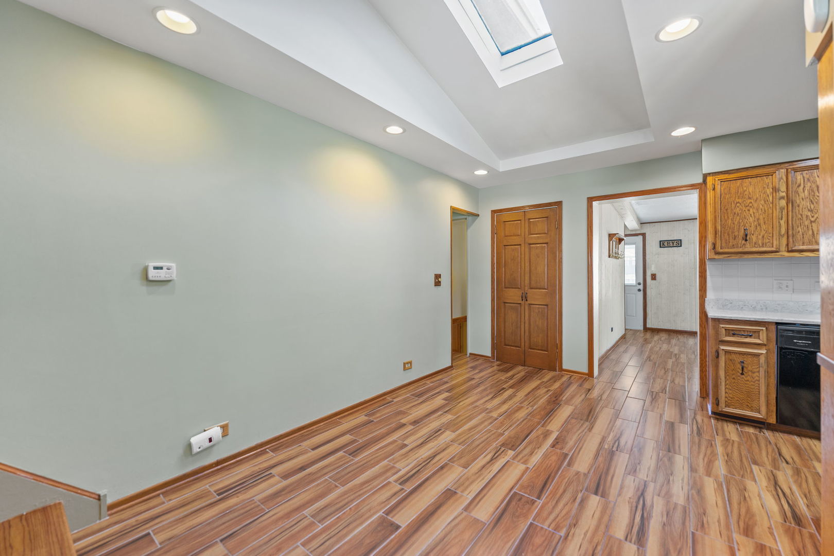 616 S Ahrens Avenue, Lombard, IL 60148